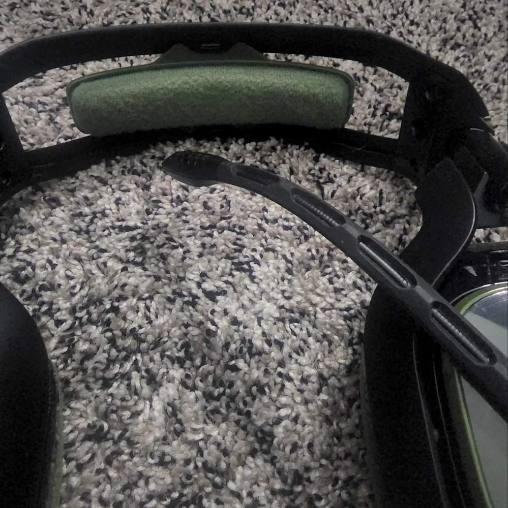 Astro A40